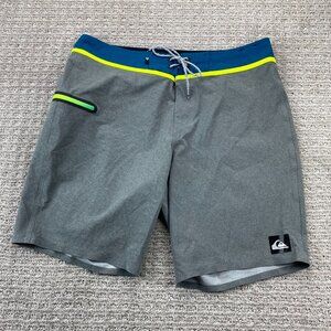 QUIKSILVER Swim Trunks Men 33 Gray Board Shorts Surfer Bathing Suit Beach Short